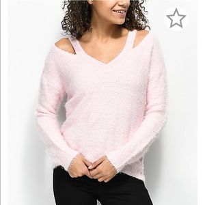 Almost Famous Eyelash Cold Shoulder Baby Pink Sweater Size L